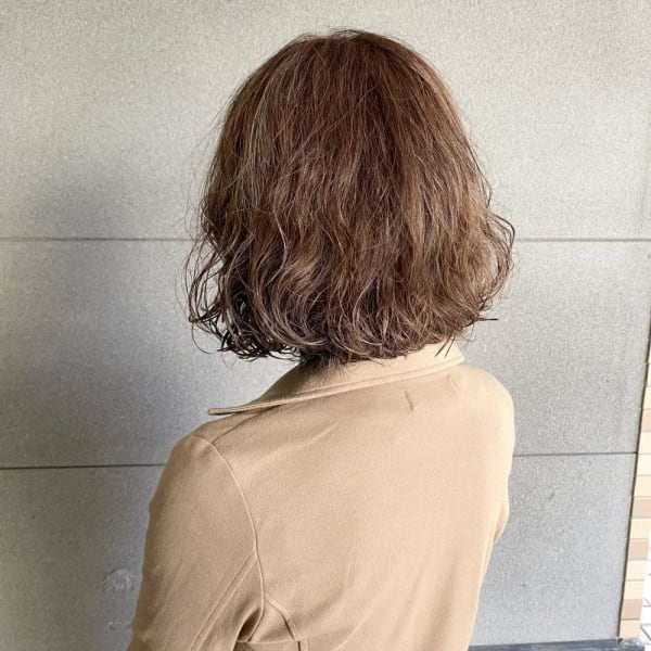 パーマ楽しむ　ボブスタイル