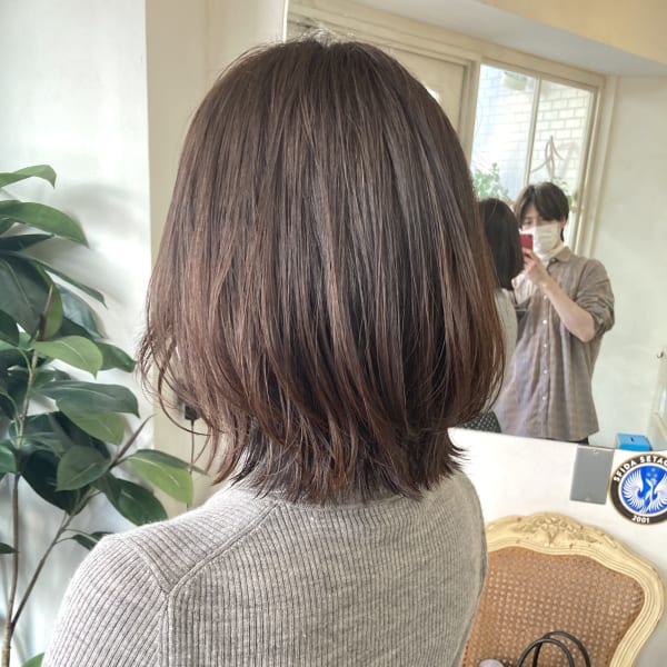 大人ガーリーくびれ外ハネショートボブ30代40代梅ヶ丘美容室