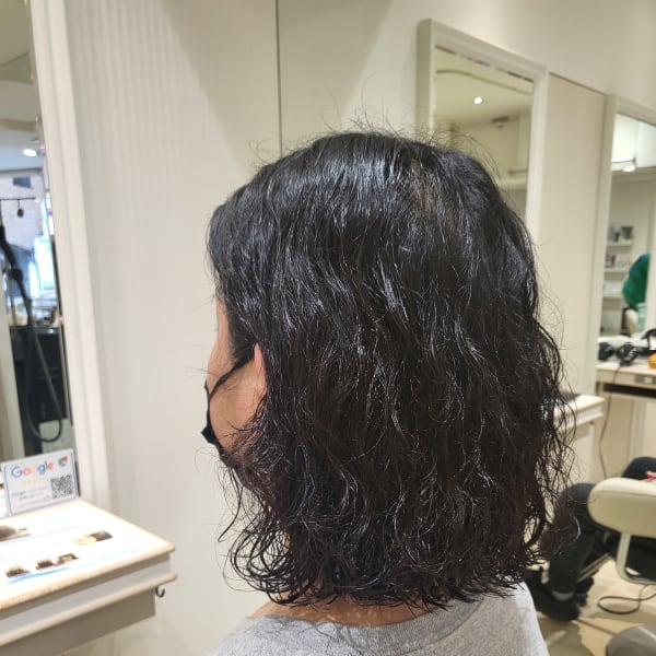 ミディアムツイストパーマ