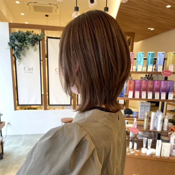 30代40代大人可愛いミディアムレイヤー☆山之内