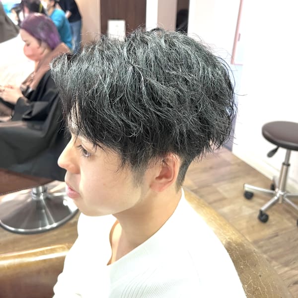 ゆるふわ波巻きパーマ|Afinar 上大岡店