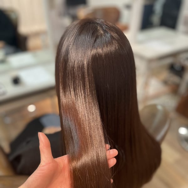 ツヤ髪でマイナス５歳髪|Afinar 上大岡店