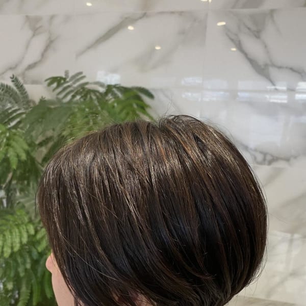 くびれショートヘア