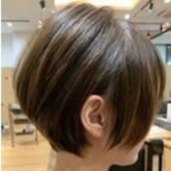 ツヤ髪ショート