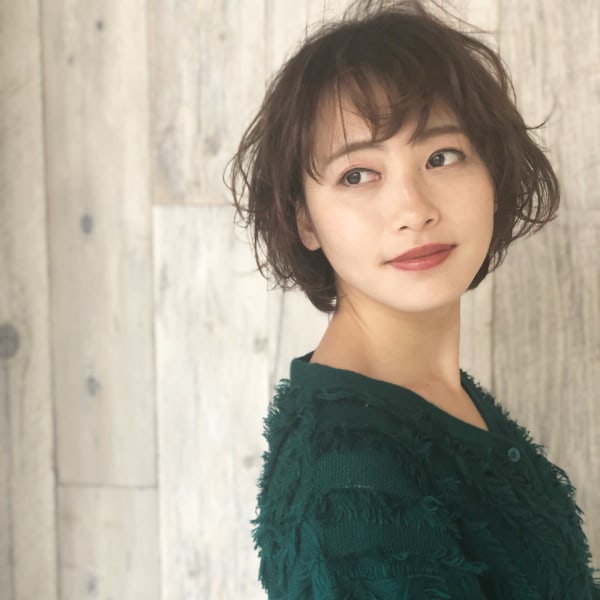 安室奈美恵風アップ | ラメール(ラメール)のヘアスタイル | 美容院・美容室を予約するなら楽天ビューティ