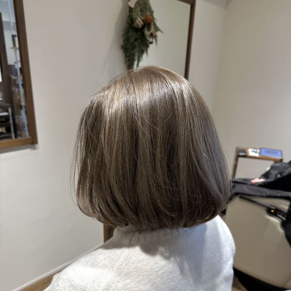 ブリーチなしカラー|OLINO