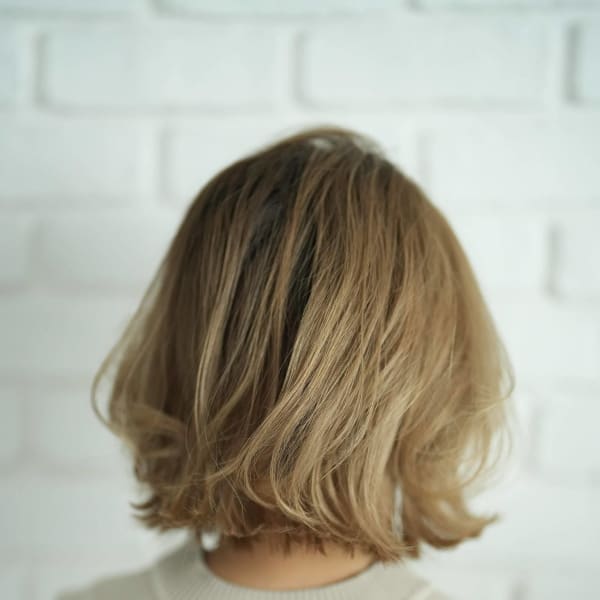 大人ショート×グレージュ