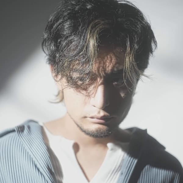 ハイライト×ツーブロックショート|soin de brace 高の原店