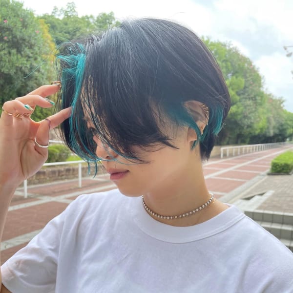 インナーカラー　秋のイメチェン　フレーミングショート