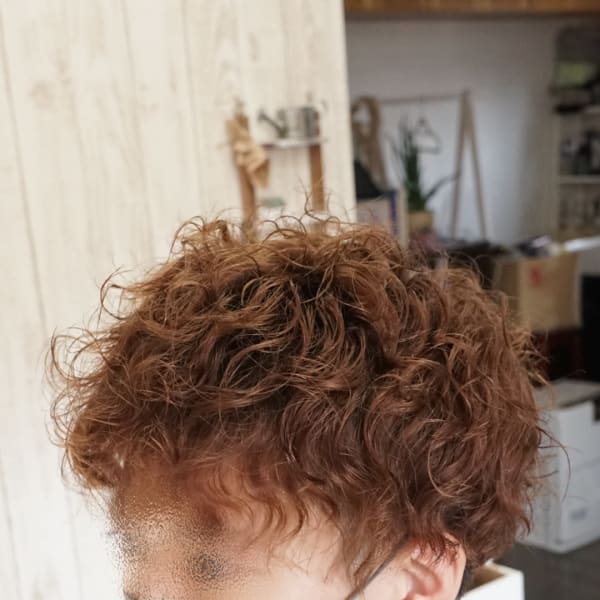 スパイラルパーマ|hair design CHRONO