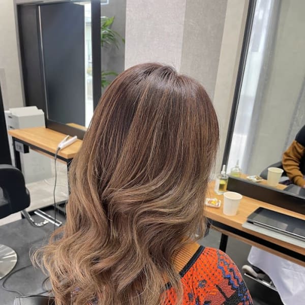 【白髪ぼかし】でナチュラルグラデーション