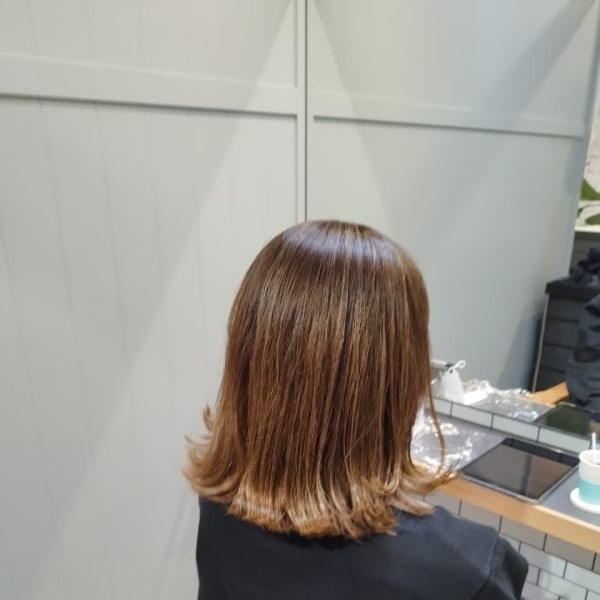 .ワンレンボブ前下がりショート内巻きワンカール鎖骨ミディアム|N° deseo 吉祥寺