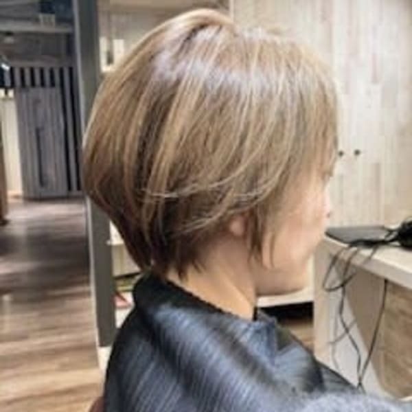 美人ショート×小顔ヘア
