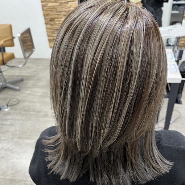 白髪ぼかしハイライトイルミナカラー池袋