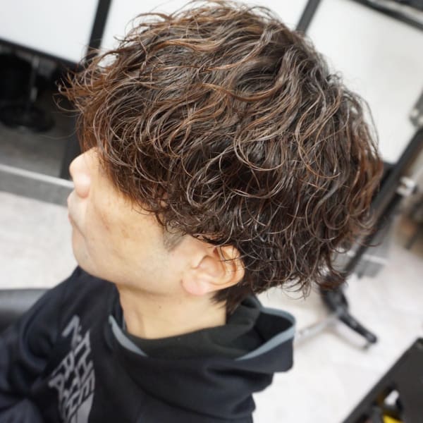 メンズ波巻きパーマスタイル