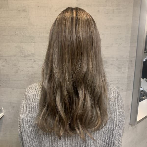 ハイライトxシャドウルーツ|hair make kuni