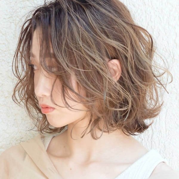 ヌーディーベージュハイライト