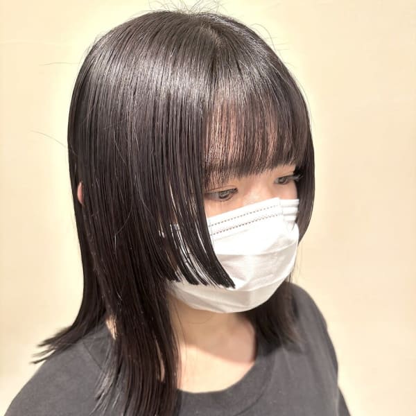 マテリアシルバー×ぱっつん姫カット|美容室S＆Sさかもと イオン高松東店