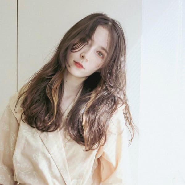 垢抜けロングスタイル