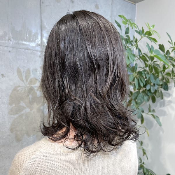 黒髪 パーマが取れやすい方 ミディアムデジタルパーマ