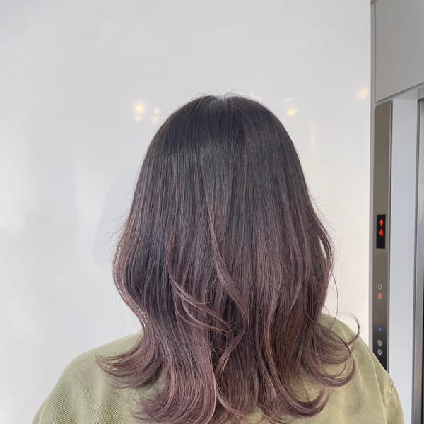 グレージュカラー