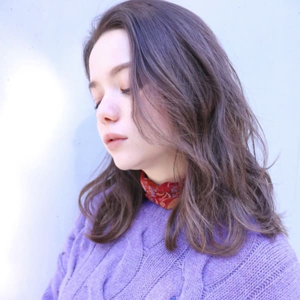 《kitin吉祥寺》透明感アッシュベージュ　ミディアムロブ