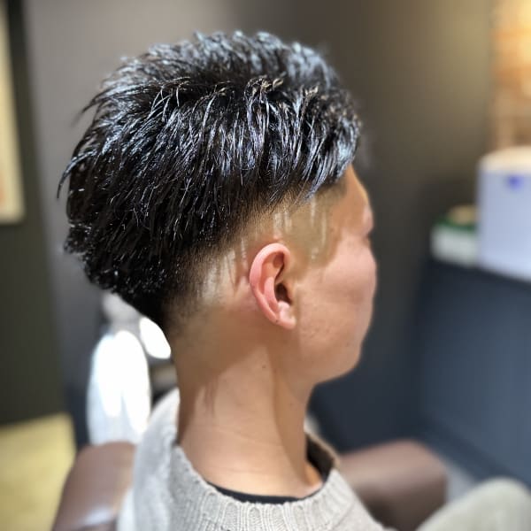 スキンフェード7/3分け