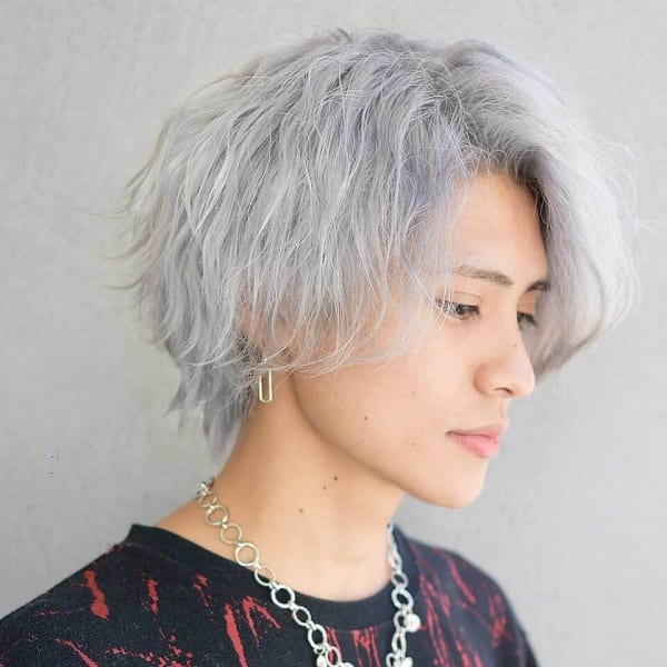 ウェービーミディアム×シルバーヘアー