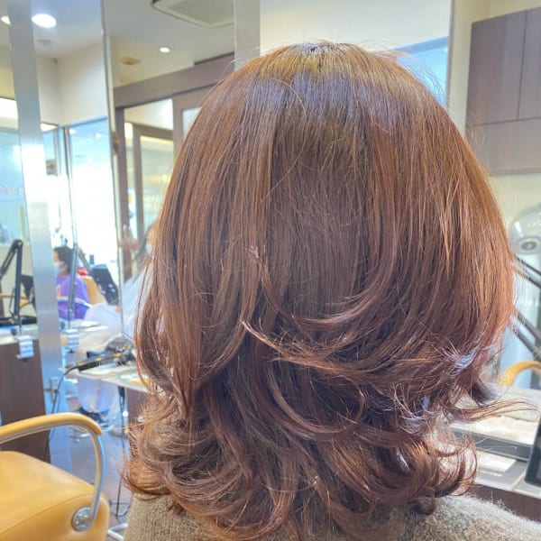 外ハネミディボブ