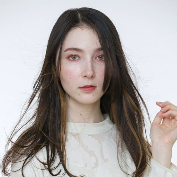 ニュアンスストレートロング