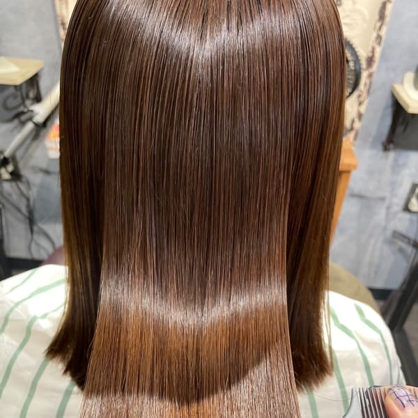 酸性縮毛矯正◎|女性専用髪質改善酸性縮毛矯正専門店LIRA