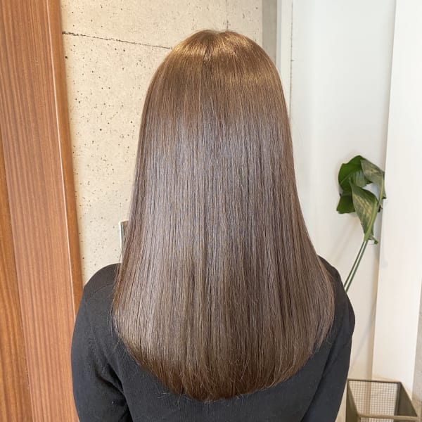 髪質改善酸性縮毛矯正|女性専用髪質改善酸性縮毛矯正専門店LIRA