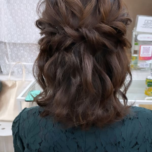 波巻きハーフアップ