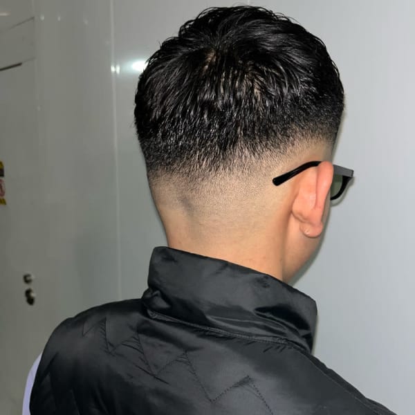 クロップミドルフェード