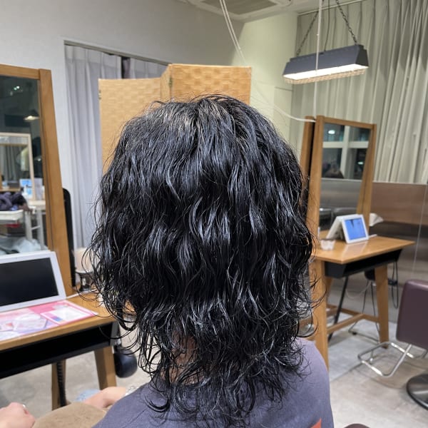 波巻きパーマロング