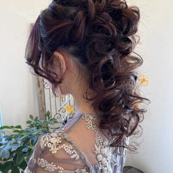 カールポニーアレンジ