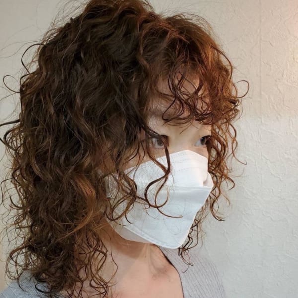 クルクルスパイラルヘア