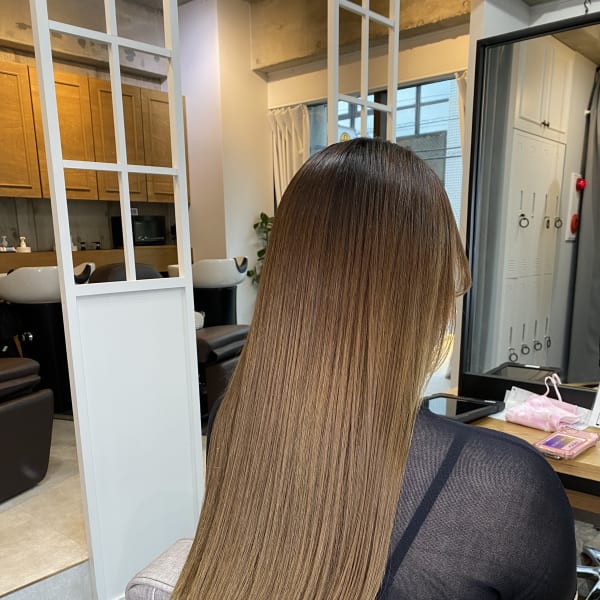 酸性ストレートパーマ・悟式髪質改善トリートメント