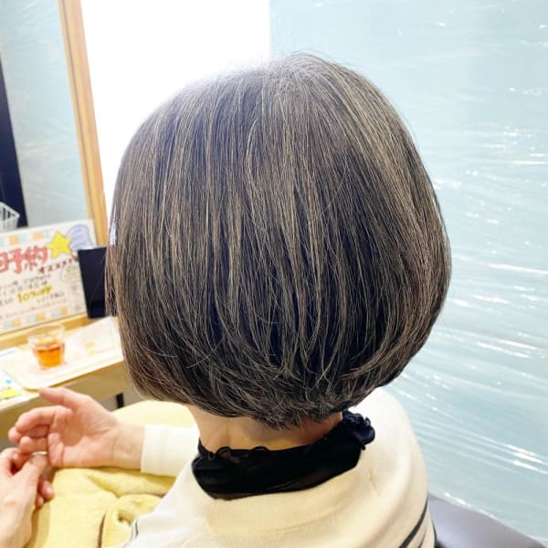 コロンと丸みボブ