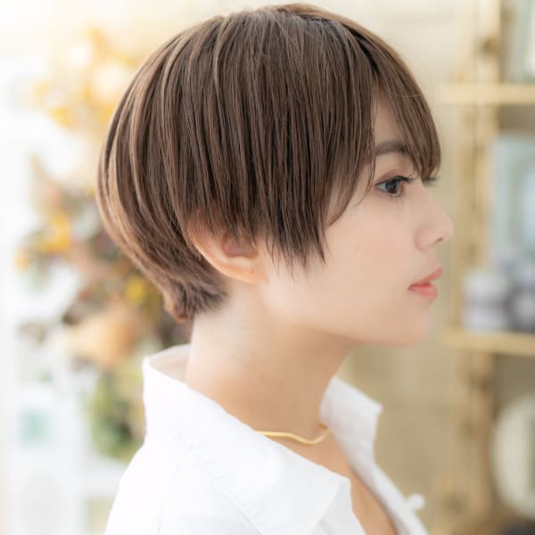 アシンメトリーナチュラルマッシュショート ルミエールジンジャ