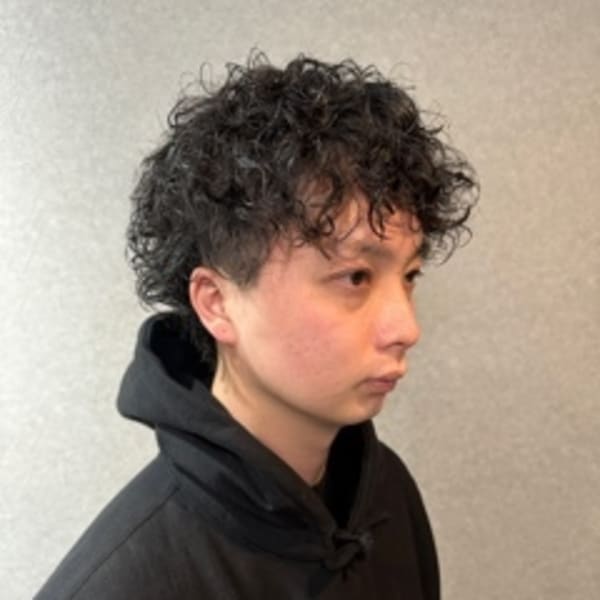 【スパイラルパーマ/マッシュ/メンズヘア/大宮メンズ】|Le' A ～ROYAL BARBER～