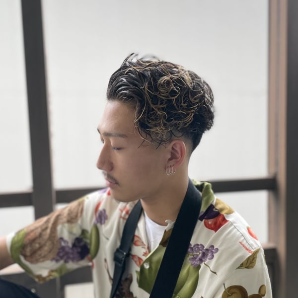 グラデーションカラー|Stazio54 神戸 元町 三宮