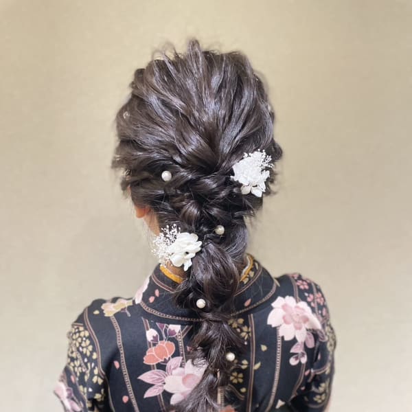 編み込みたまねぎヘア