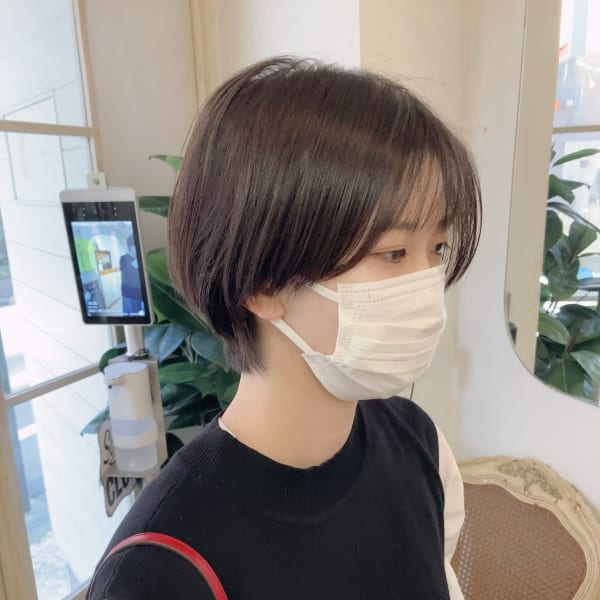 薄めバング小顔見えヘルシーショートボブ20代30代梅ヶ丘