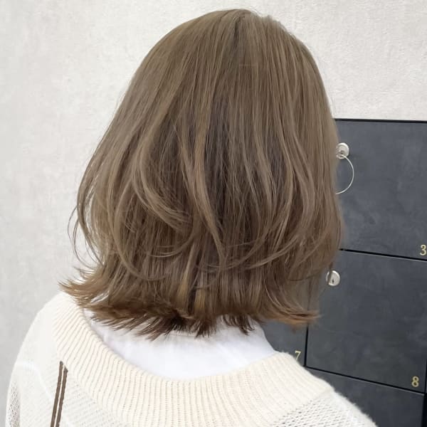 ミディアムレイヤー×ミルクティーベージュ|ZA/ZA shinjuku