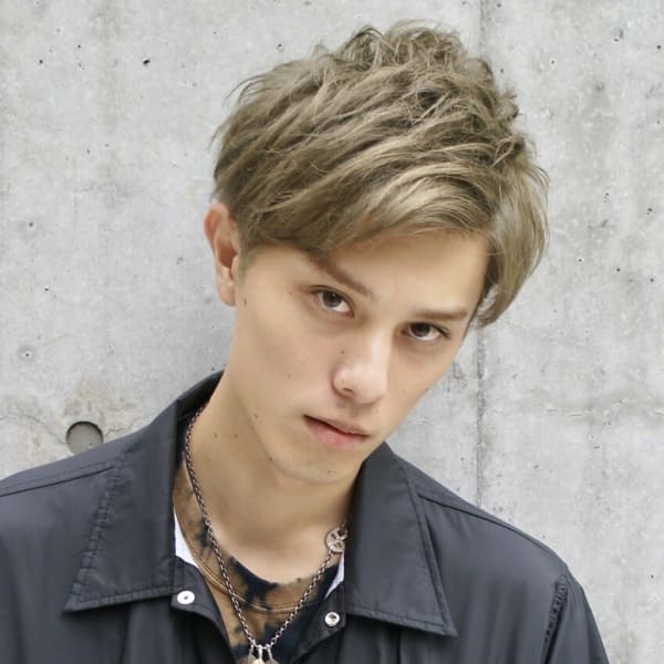 ハイトーンベージュ メンズ ダブルカラー