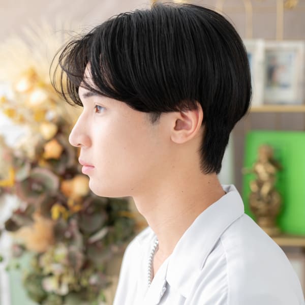 黒髪センターパートナチュラルマッシュヘア―　ダークアッシュ|COVER HAIR bliss【カバーヘア ブリス】上尾/上尾西口店