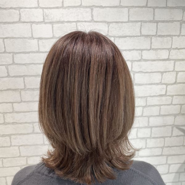 miu&伊藤夏海 白髪ぼかしハイライト◎