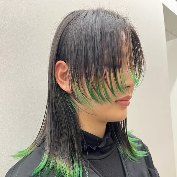裾カラー×グリーン　顔周りレイヤー