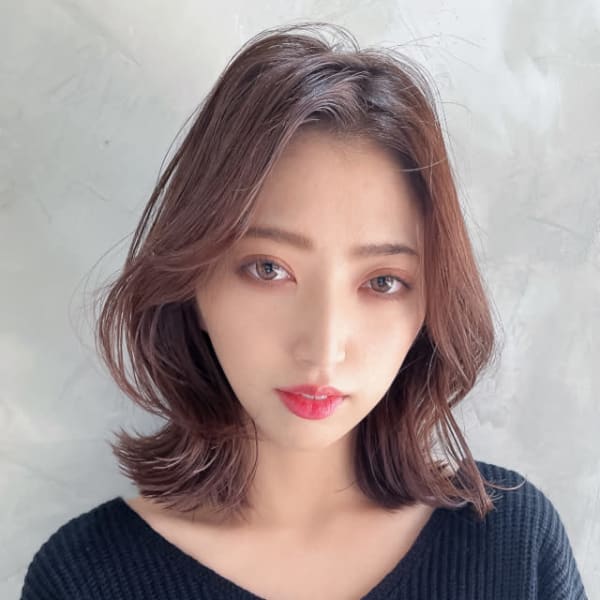 ２０代30代大人かわいい★外ハネくびれひし形シルエット｜横浜|Lucia